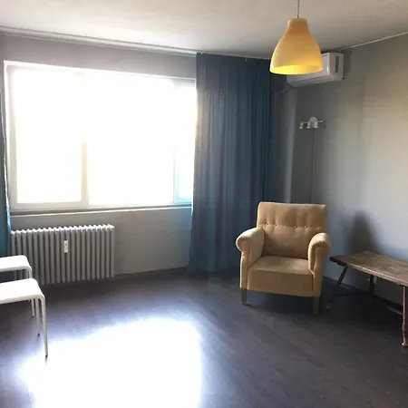 Διαμέρισμα Cozy 3 *